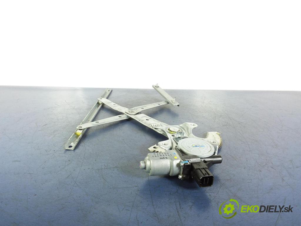 Mitsubishi Space Star 2015 mechanismus stahování Sklenka: před v pravo: 5713A382