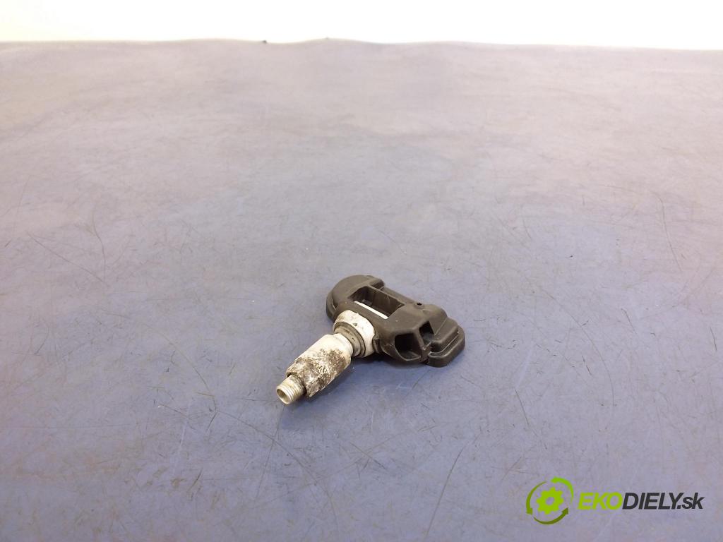 Mercedes B-klasa 2012 snímač Tlak Pneumatiky: A0009050030Q06