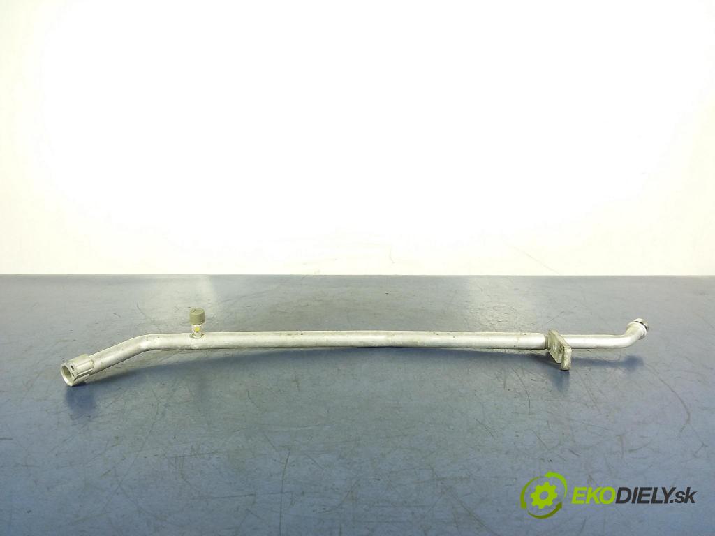 Toyota Auris 2012 rúrka Klimatizácia: 