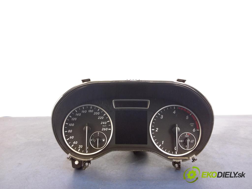 Mercedes B-klasa 2012 prístrojovka/ budíky A2469005405