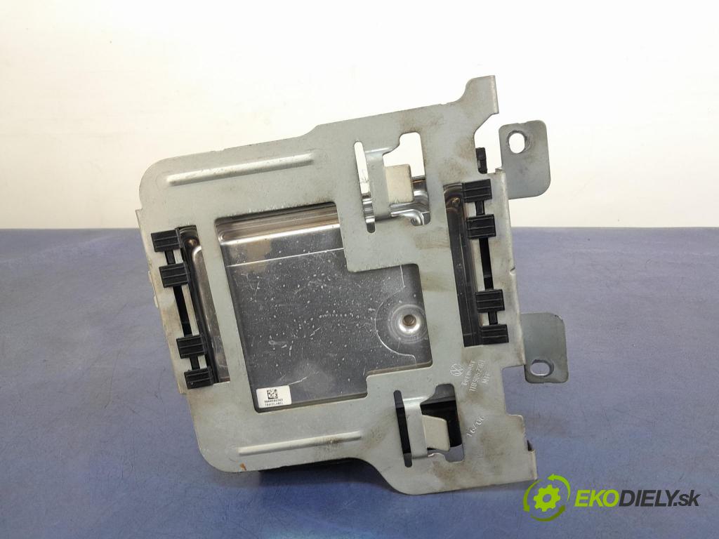 Vw Touran 2006 riadiaca jednotka Motor: 03G906021DM