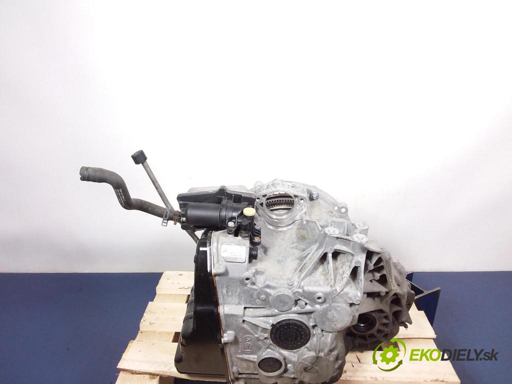 Mercedes B-klasa 2012 prevodovka Výbava: Automatický: A24663701700