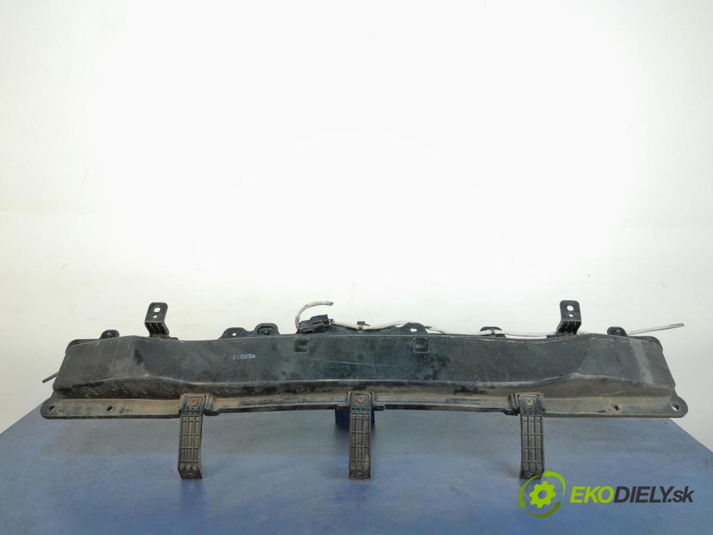 Hyundai I10 2015 výztuha narazník Zad: 86632-B9000
