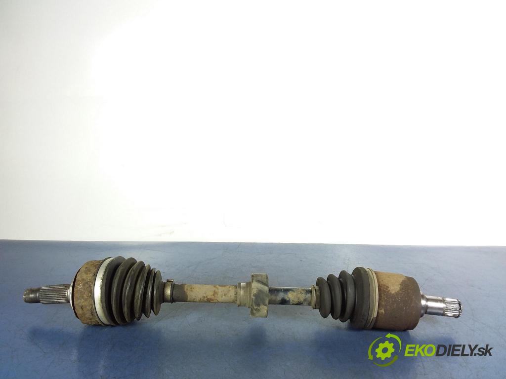 Honda Accord 2004 poloos ľavá Predné