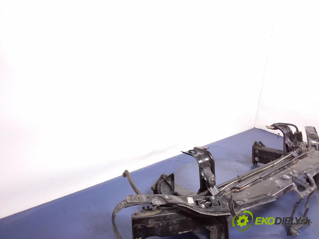 Mercedes S-klasa 2003 výztuha Čelní / stěna Přední