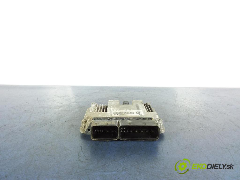 Opel Vectra 2007 riadiaca jednotka Motor: 55201791