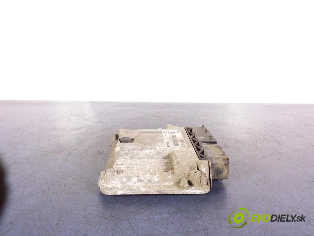 Opel Vectra 2007 riadiaca jednotka Motor: 55201791