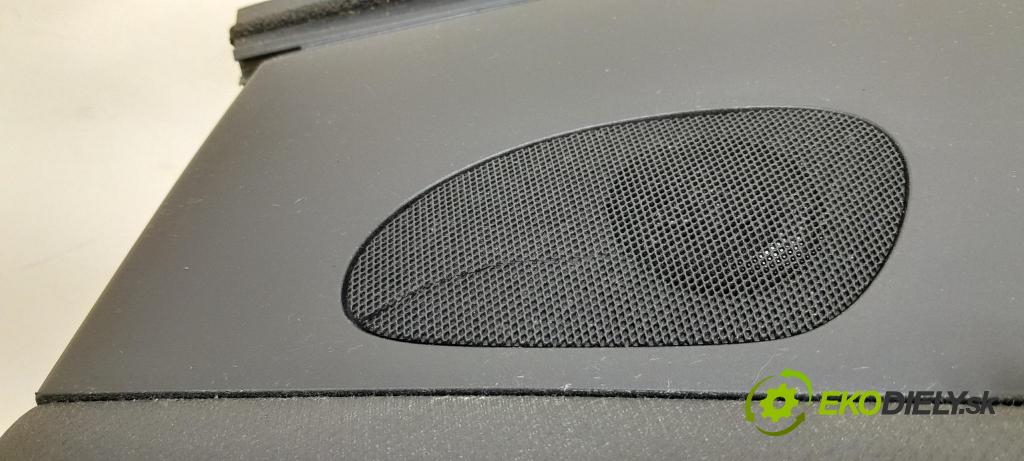 Peugeot 207 2009 kokpit,pristrojová doska