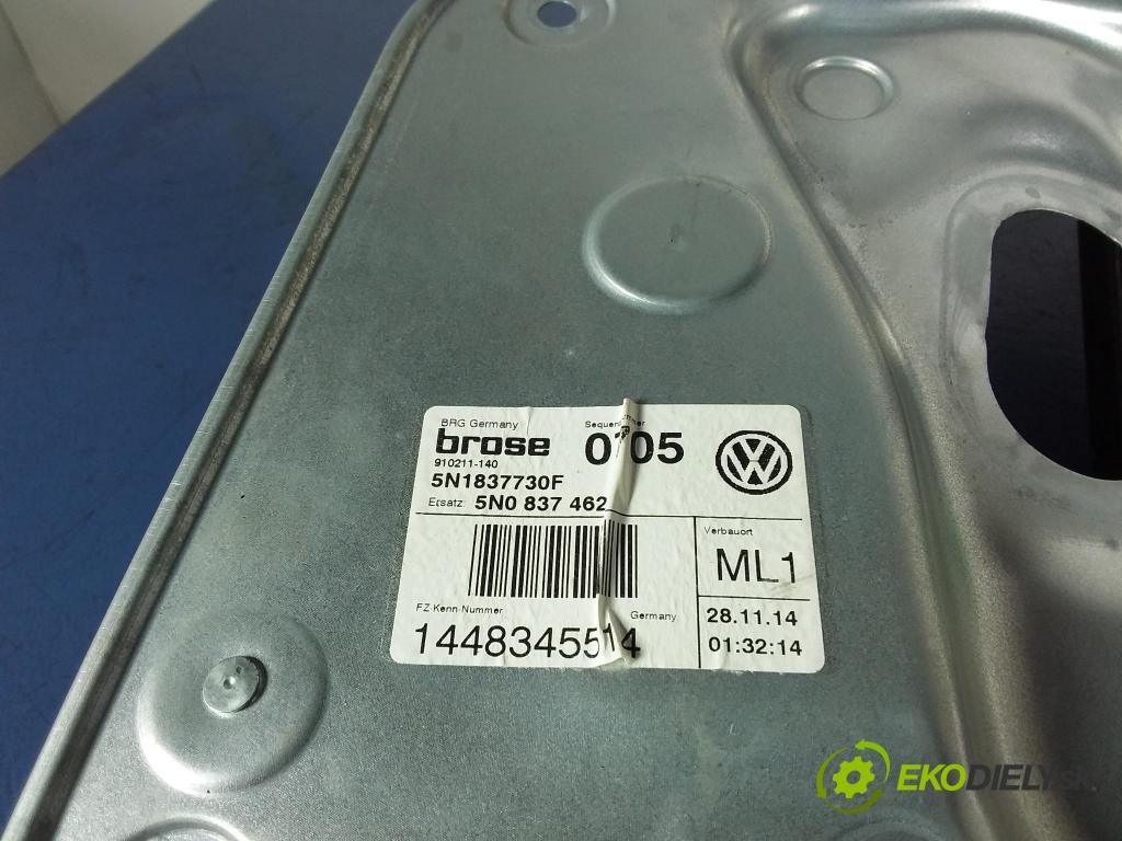 Vw Tiguan 2014 mechanismus stahování Sklenka: před v pravo: 5N1837730F