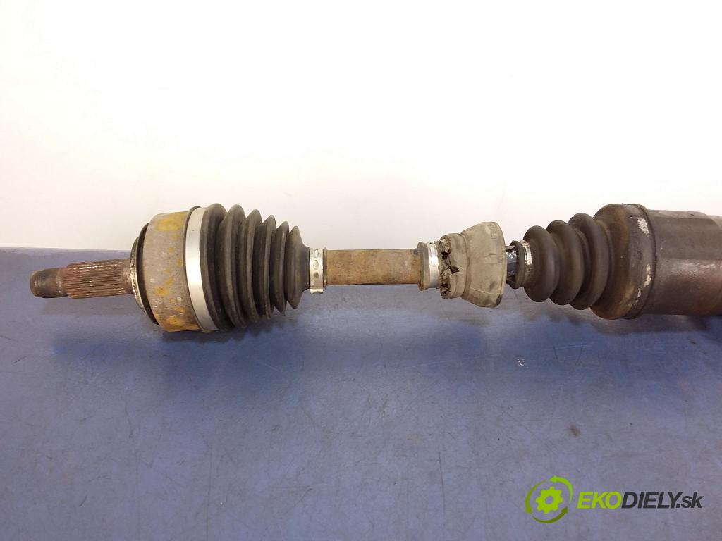 Honda Accord 2007 poloos Prava: Predné