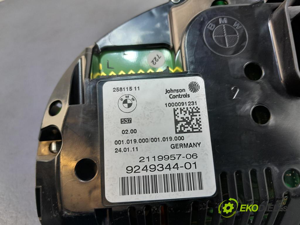 Bmw Seria 5 2011 prístrojovka/ budíky 9249344