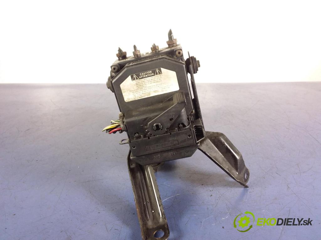 Toyota Avensis 2003 čerpadlo ABS x 44540-05031