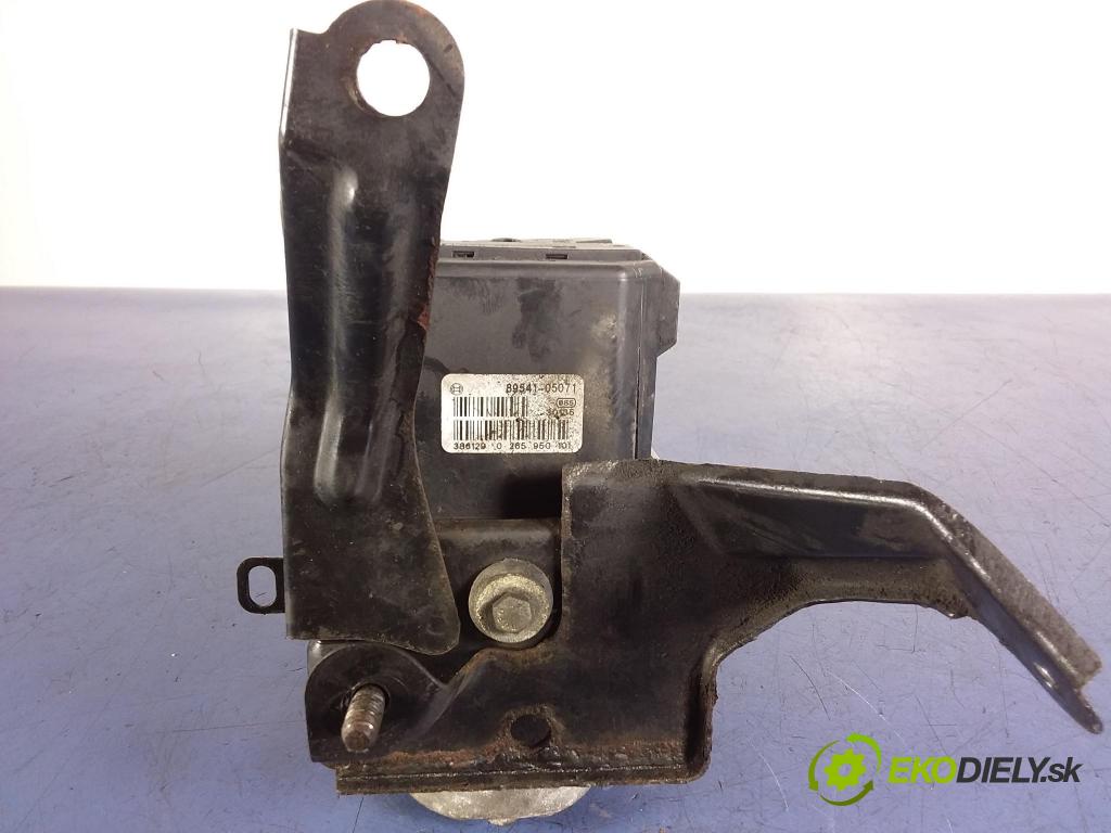 Toyota Avensis 2003 čerpadlo ABS x 44540-05031