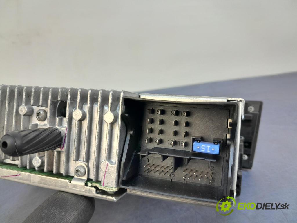 Bmw Seria 1 2009 Radio I Navigácia: 9216275