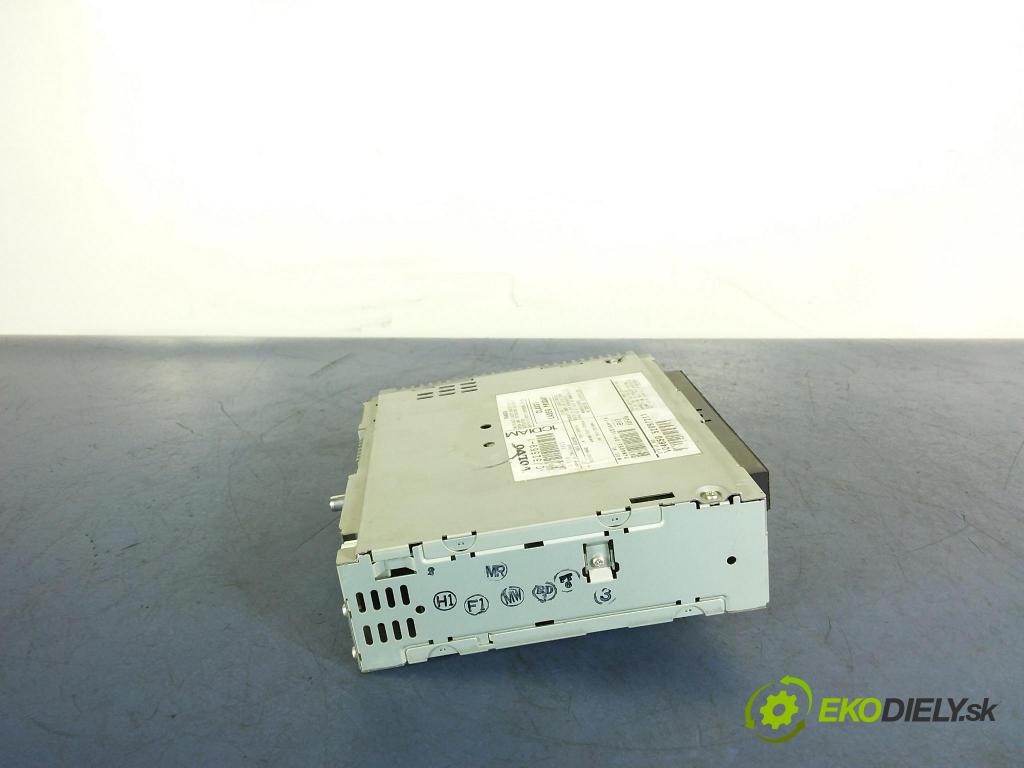 Volvo V50 2005 Radio I Navigácia: 30752569