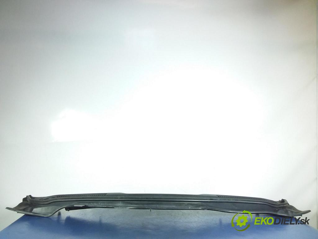 Volvo V50 2005 torpédo 30716315
