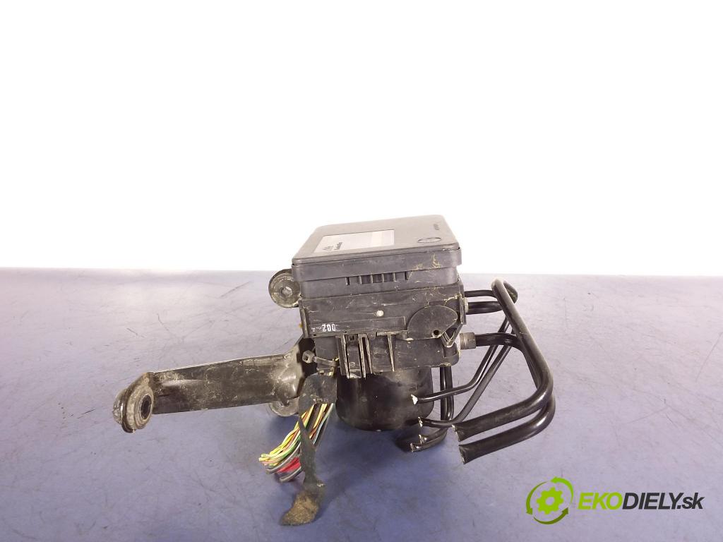 Volvo V50 2005 čerpadlo ABS x 30736588