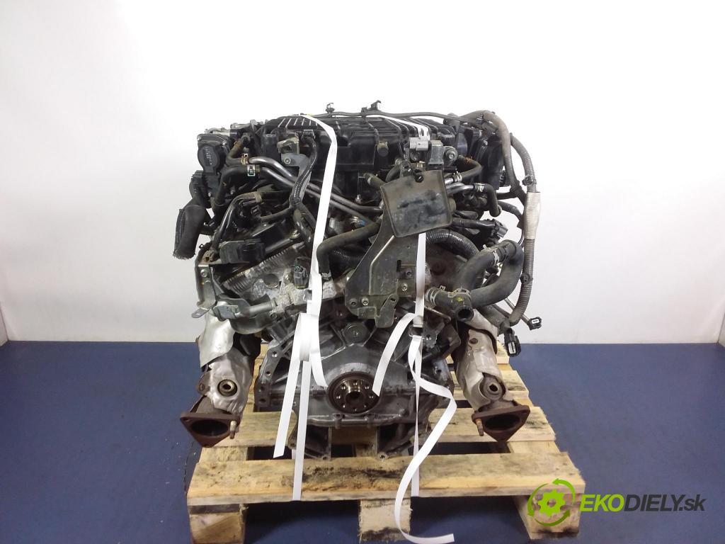 Infiniti Q50 2017 motor Benzín VQ35