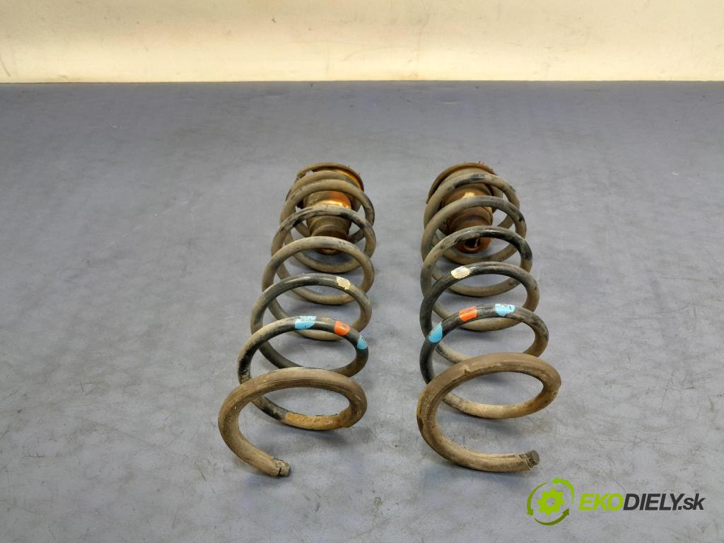 Citroen C4 picasso 2008 pružina zad