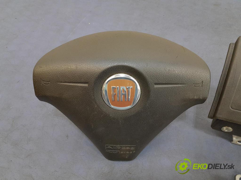 Fiat Croma 2010 kokpit,pristrojová doska