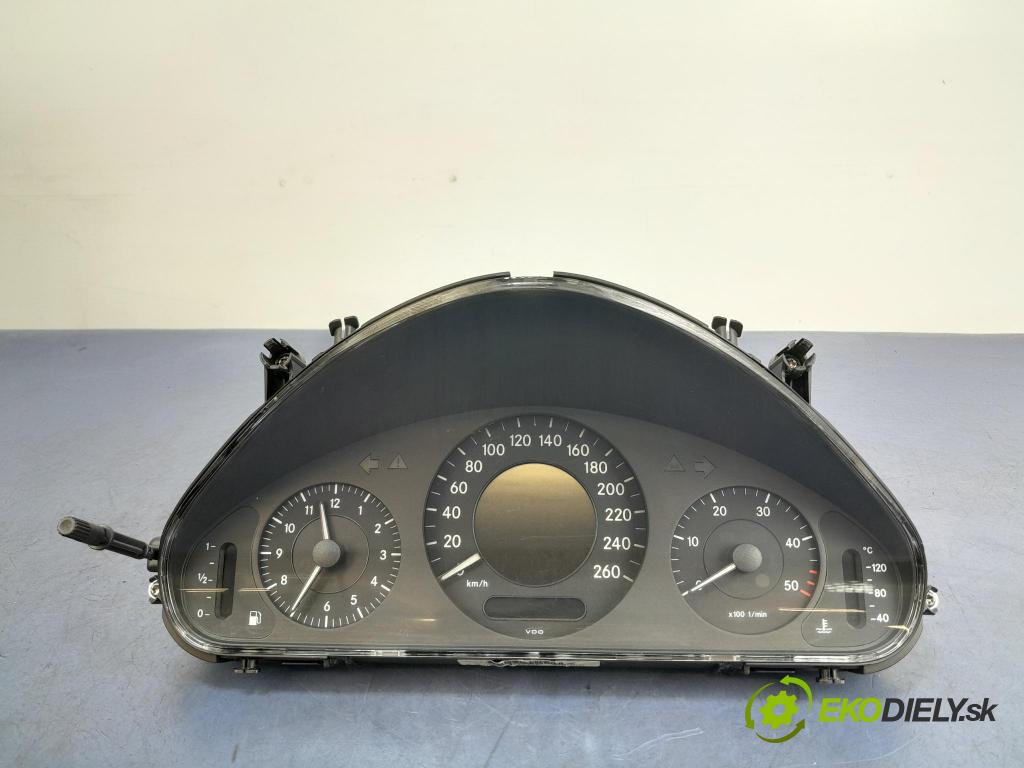 Mercedes E-klasa 2008 prístrojovka/ budíky A2114404311