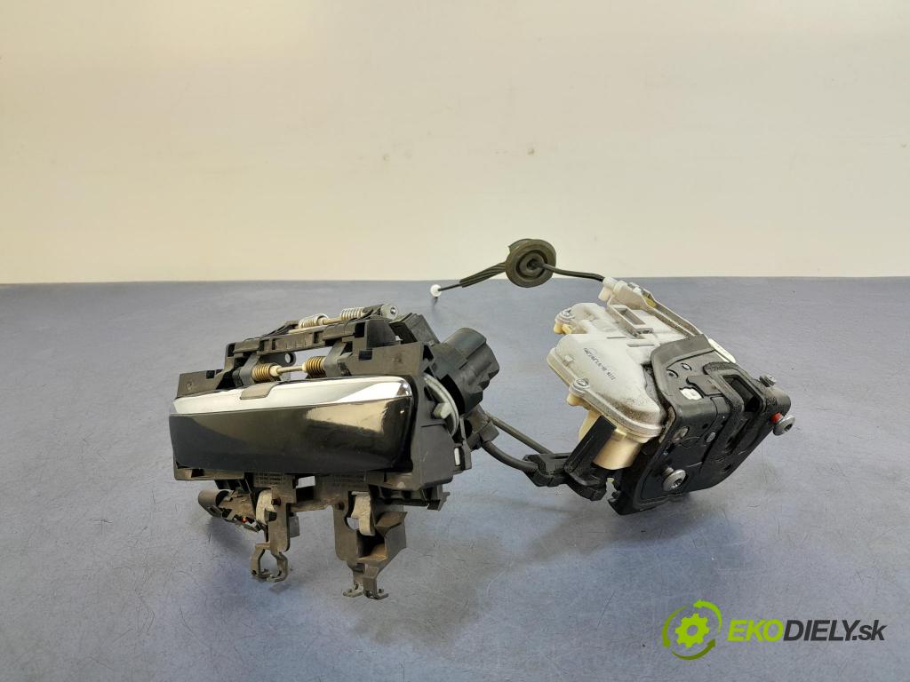 Audi A8 2007 zámek dveře před Levý: 4E1837015E
