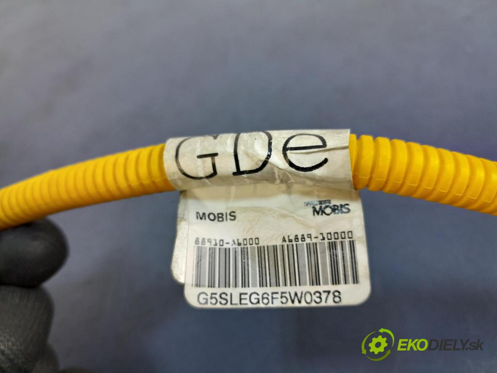 Hyundai I30 2016 Airbag: Sedadlo: x 88910-A6000