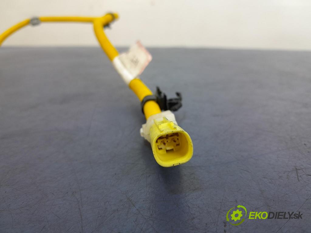 Hyundai I30 2016 Airbag: Sedadlo: x 88910-A6000