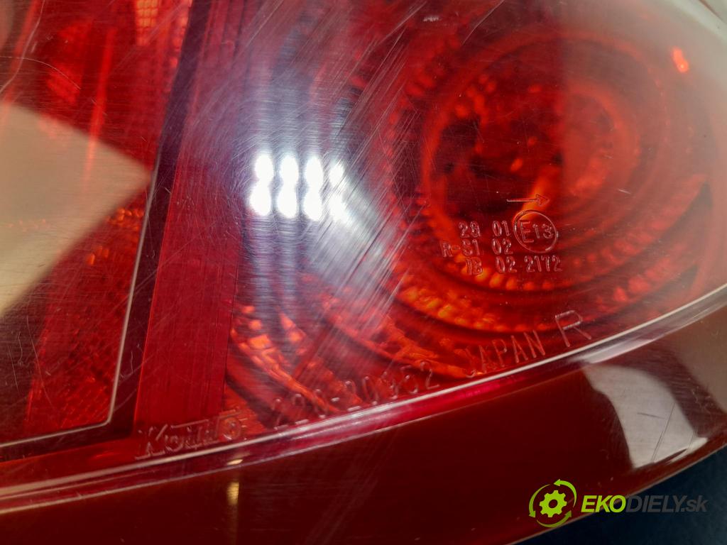 Subaru Outback 2008 svetlo / reflektor zad Prava: Vonkajsia: 220-20952