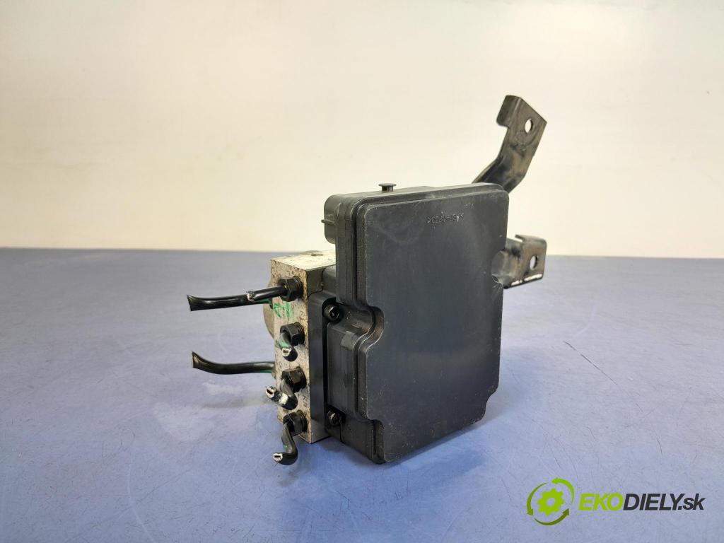 Hyundai I30 2016 čerpadlo ABS x 58900-A6330