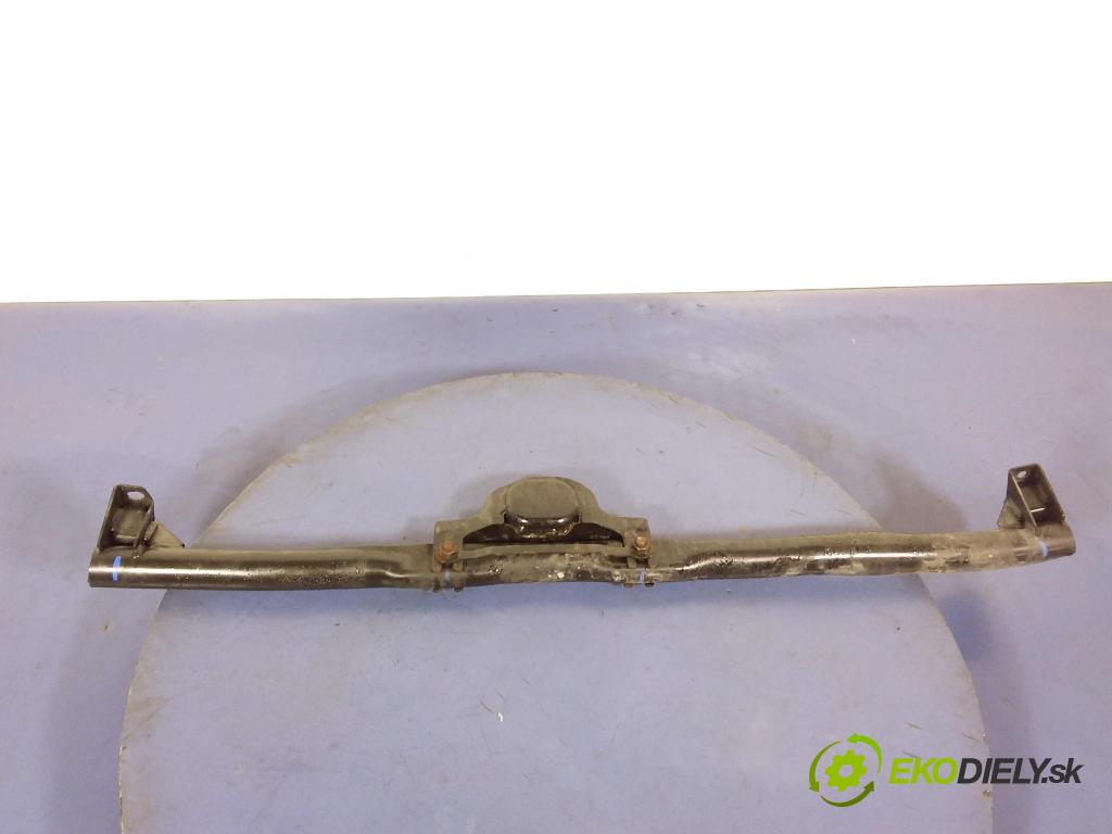 Audi A8 2008 výztuha narazník před 4E0199519F