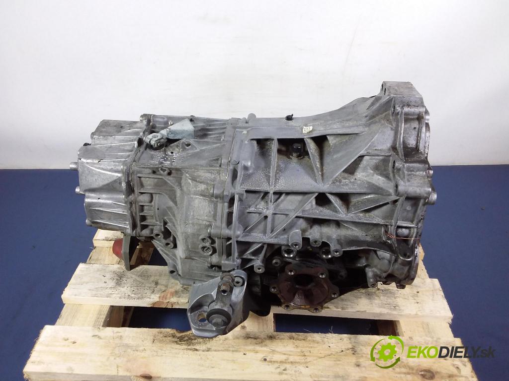 Audi A8 2008 prevodovka Výbava: Automatický: KTE