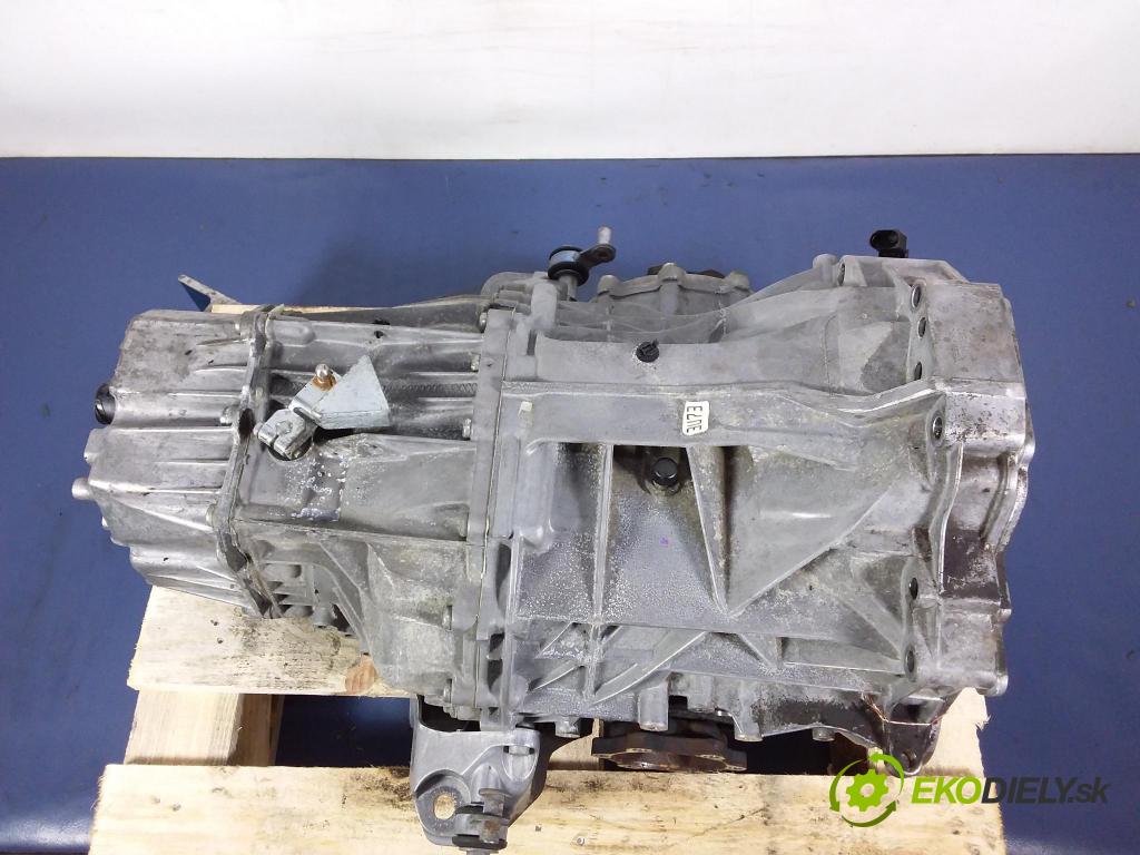Audi A8 2008 prevodovka Výbava: Automatický: KTE