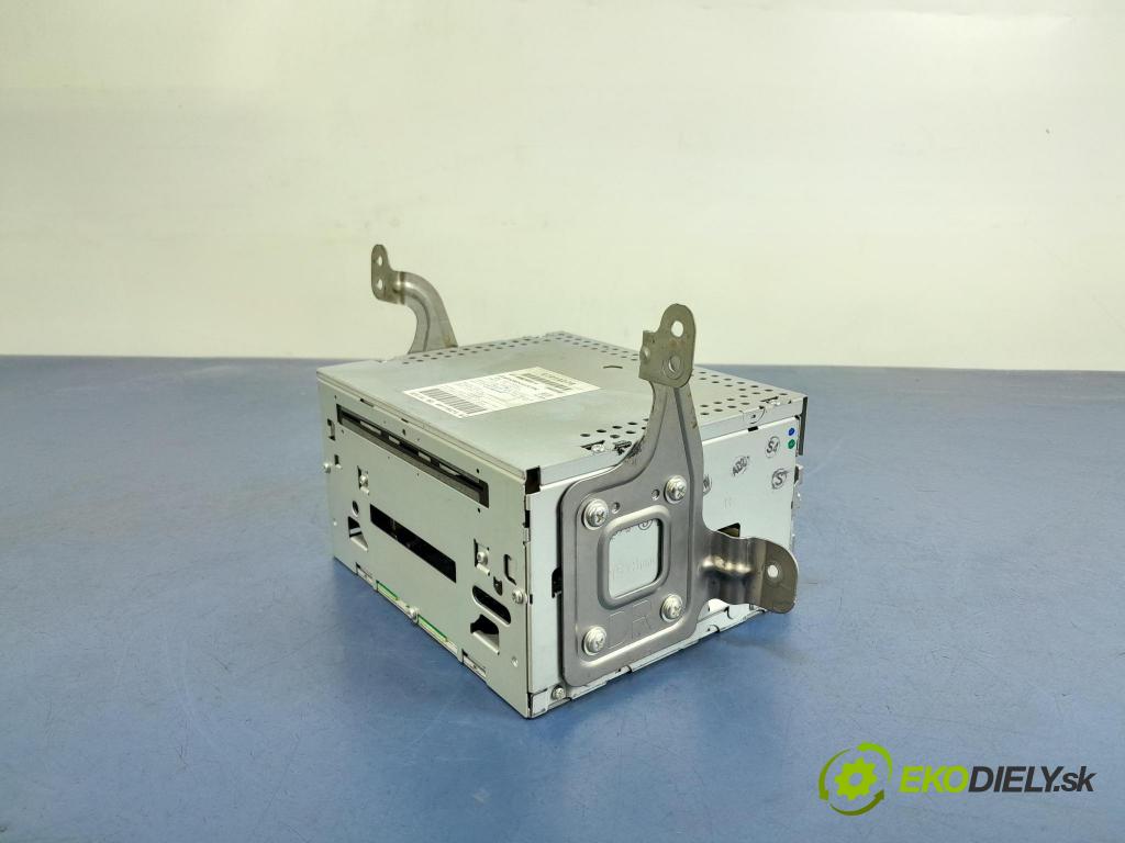 Citroen C-crosser 2008 Radio I Navigácia: 8701A278