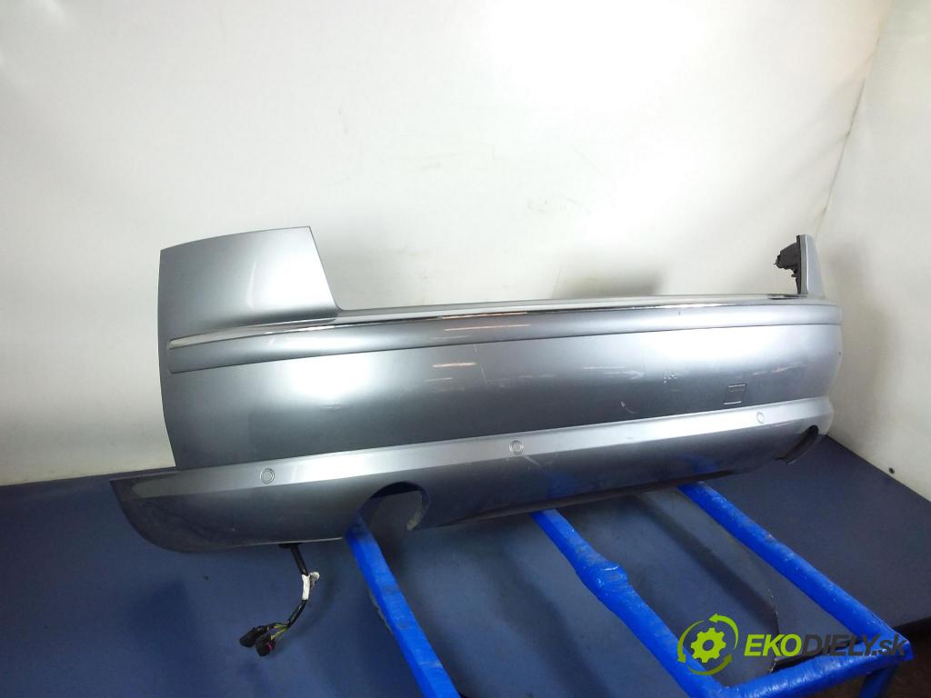 Audi A8 2008 nárazník Zad: