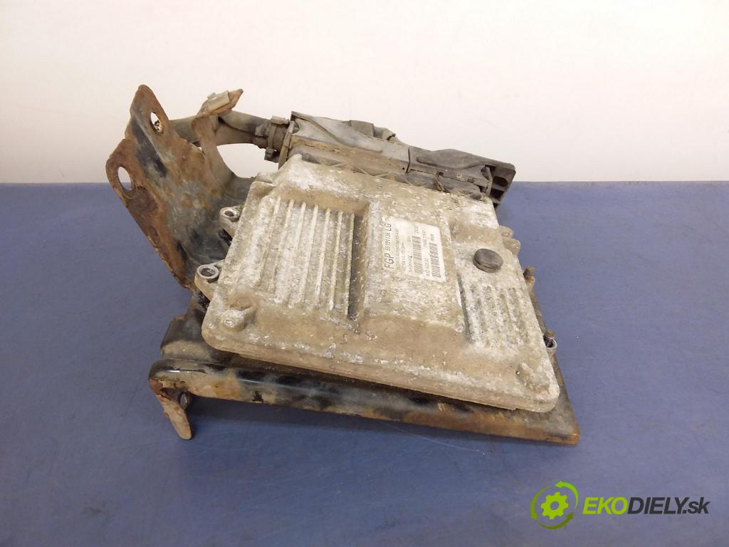 Opel Astra 2006 riadiaca jednotka Motor: 55191136LG