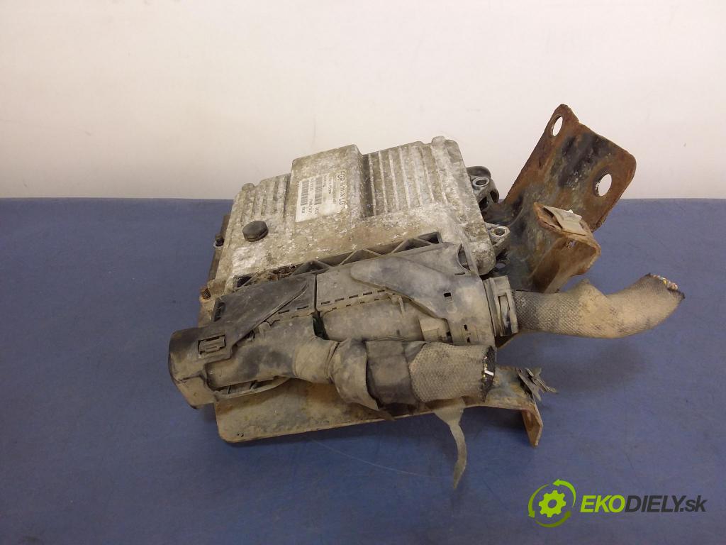 Opel Astra 2006 riadiaca jednotka Motor: 55191136LG