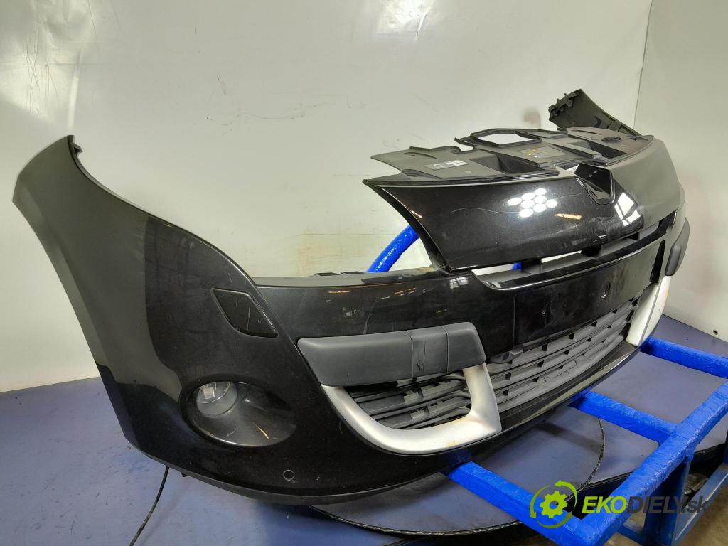 Renault Megane 2008 nárazník před