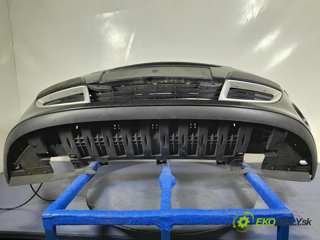 Renault Megane 2008 nárazník před