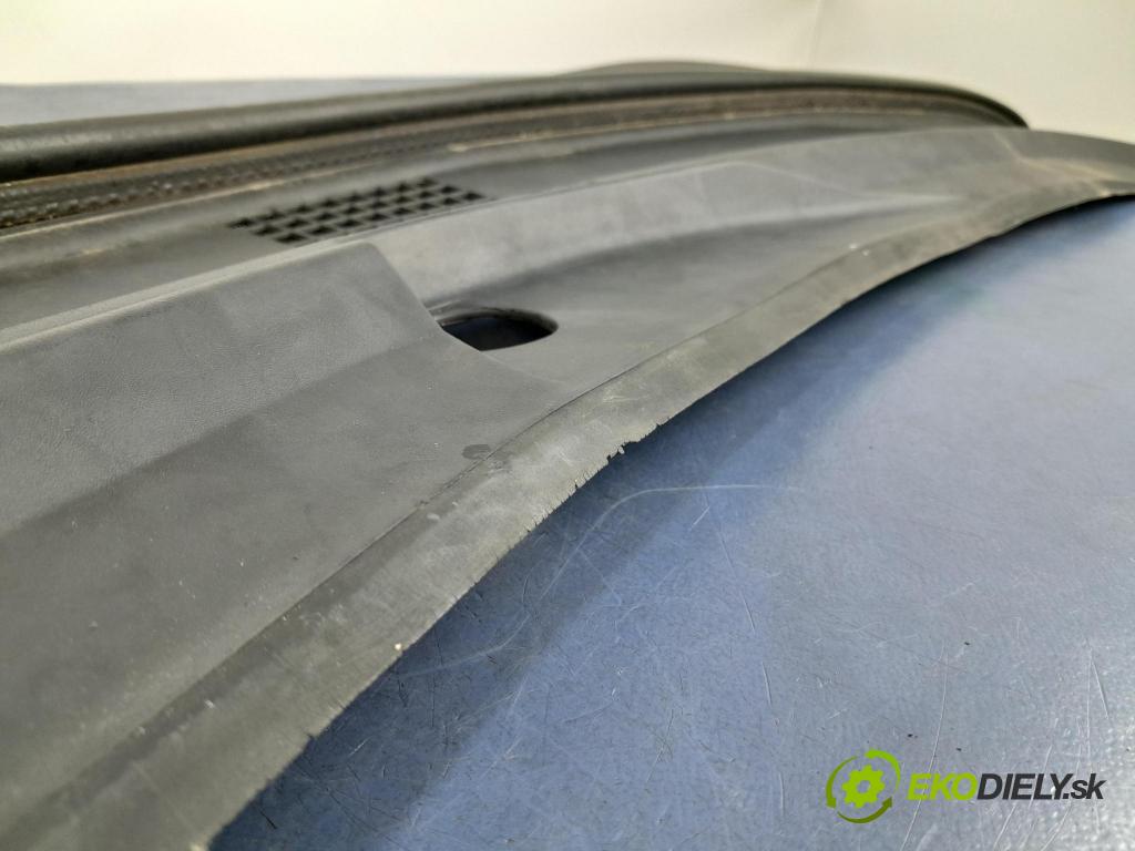 Chrysler Pacifica 2007 torpédo 04894160AG