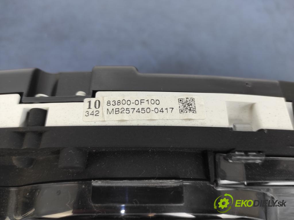 Toyota Verso 2011 prístrojovka/ budíky 83800-0F100
