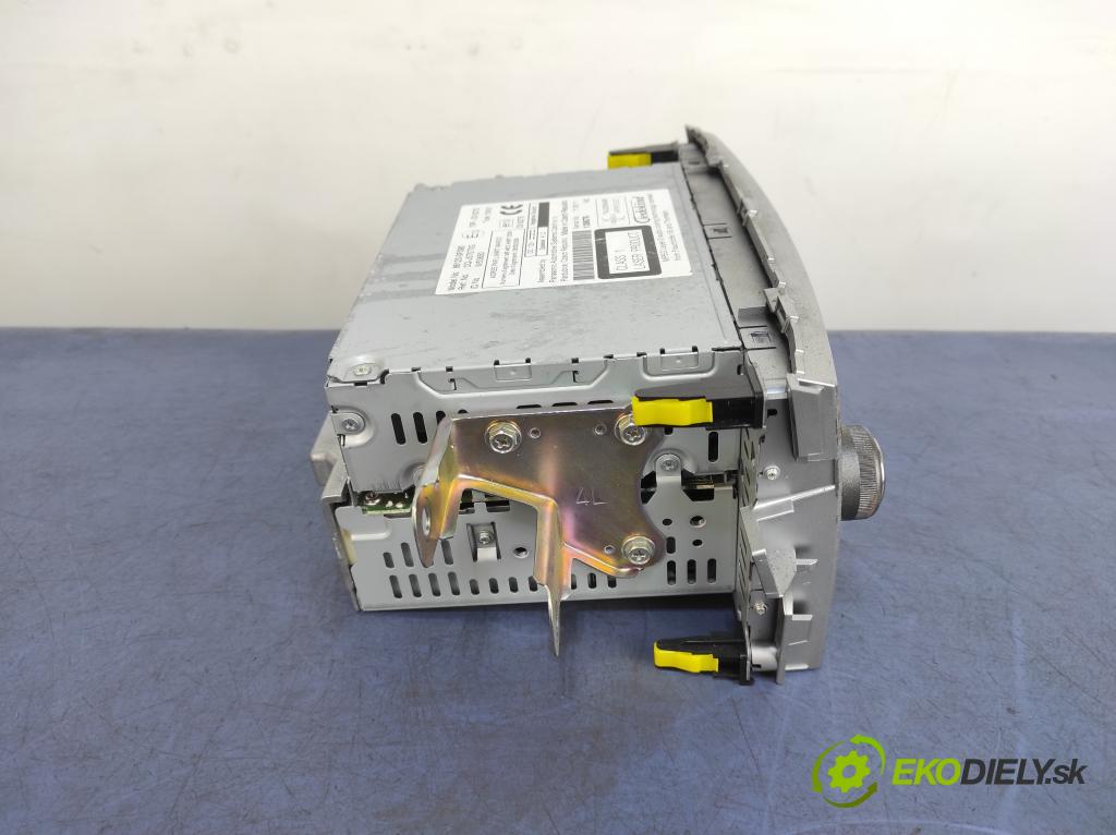 Toyota Verso 2011 Radio I Navigácia: 86120-0F090