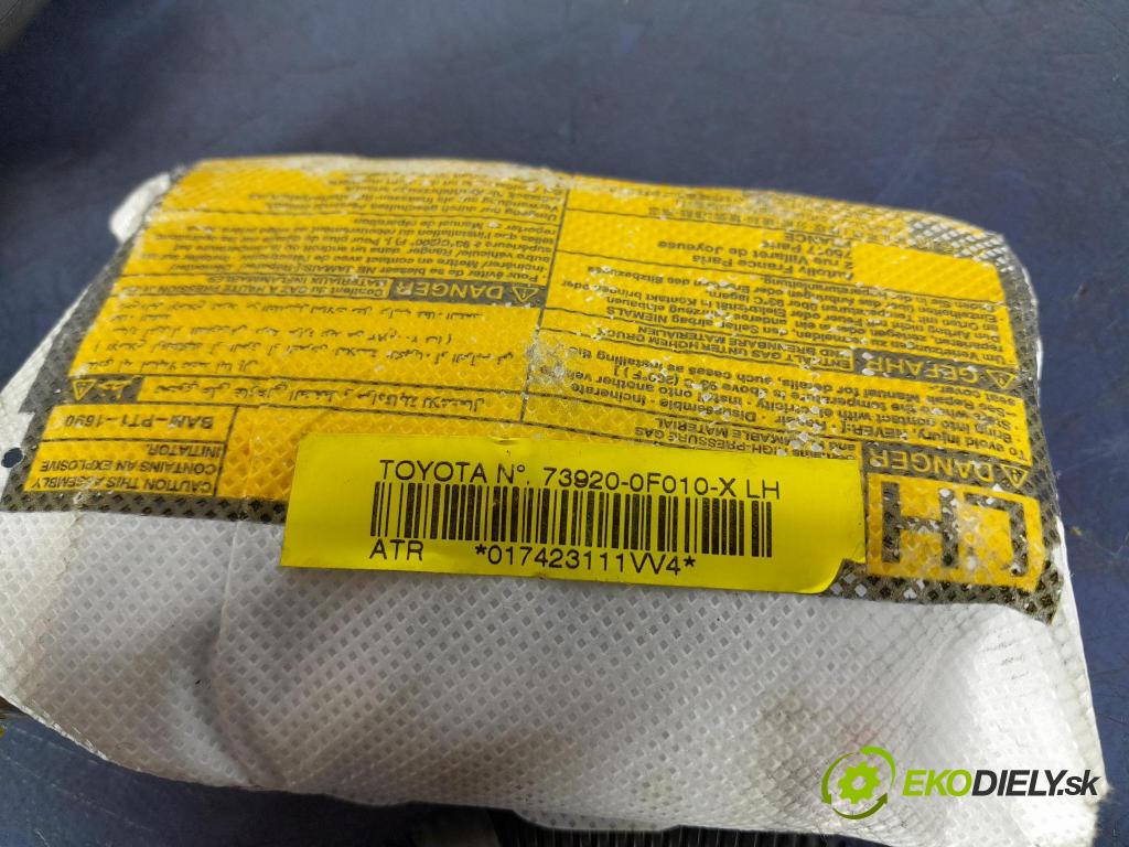 Toyota Verso 2011 Airbag: Sedadlo: x 73920-0F010