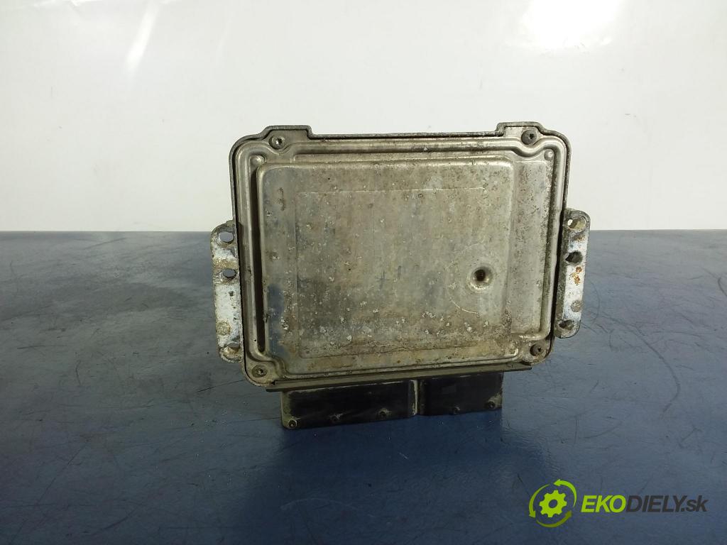 Opel Zafira 2005 riadiaca jednotka Motor: 0281012710