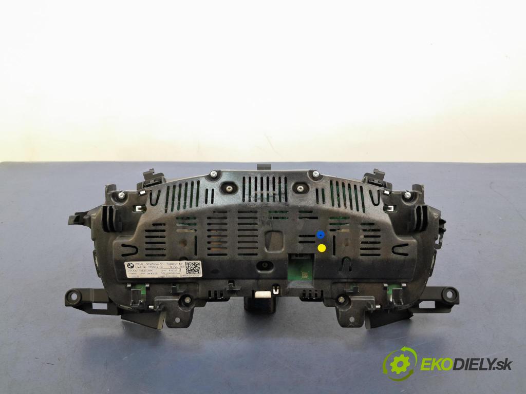 Bmw Seria 3 2020 prístrojovka/ budíky 8709765