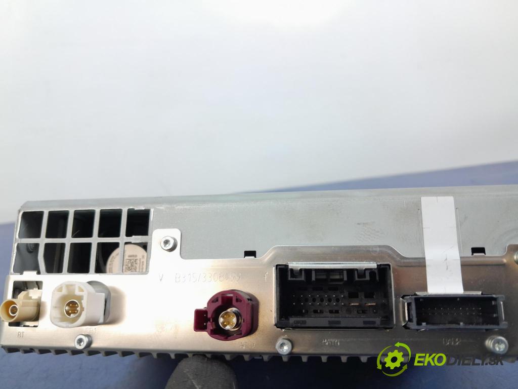 Bmw Seria 3 2020 Radio I Navigácia: 5A29248