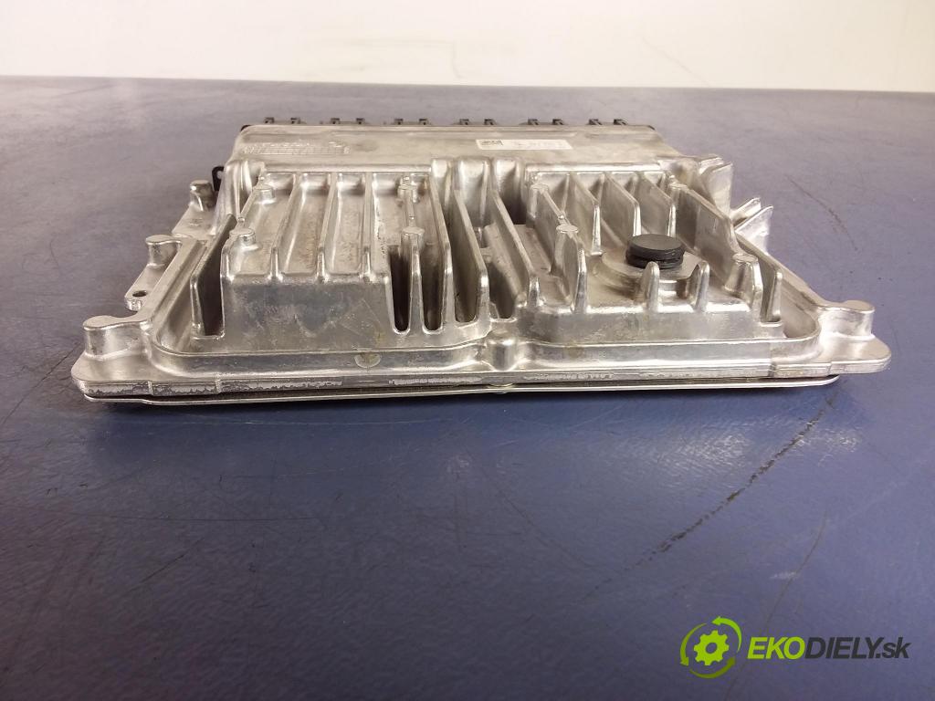 Bmw Seria 3 2020 riadiaca jednotka Motor: 5A23E05