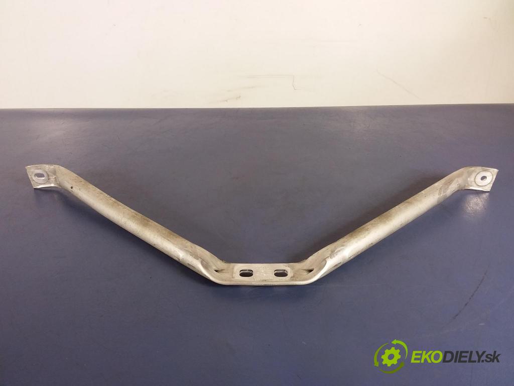 Bmw Seria 3 2020 výztuha Čelní / stěna Přední 7422292
