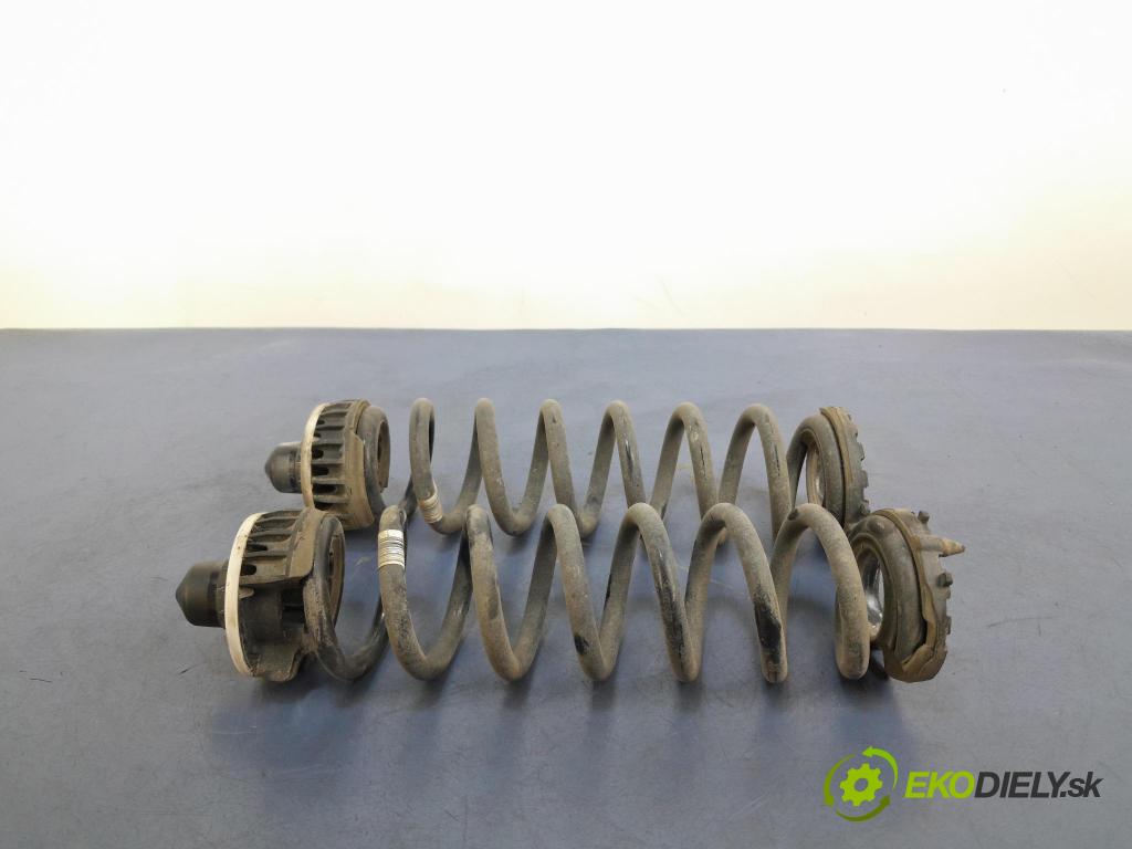 Bmw Seria 3 2020 pružina zad
