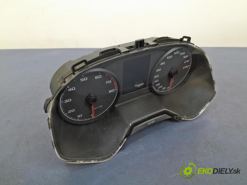 Seat Ibiza 2018 prístrojovka/ budíky 6F0920730
